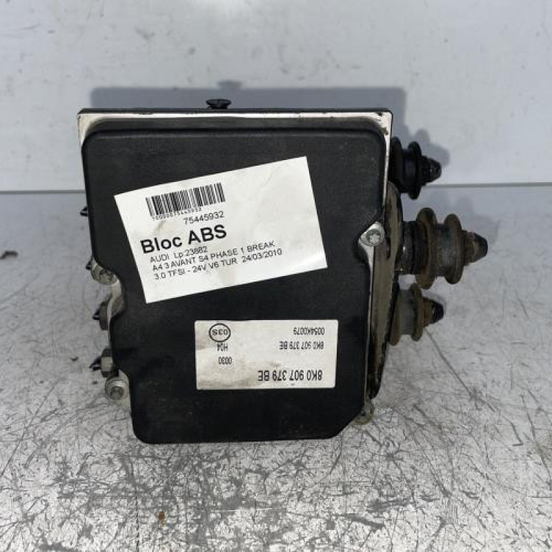 Bloc ABS (freins anti-blocage) AUDI A4 3