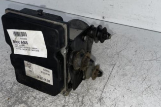 Bloc ABS (freins anti-blocage) AUDI A4 3