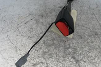 Attache ceinture avant gauche RENAULT CLIO 4 Photo n°4