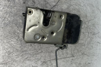 Serrure avant droit PEUGEOT 206+