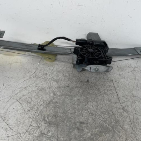 Leve vitre electrique avant gauche RENAULT CLIO 4 Photo n°1