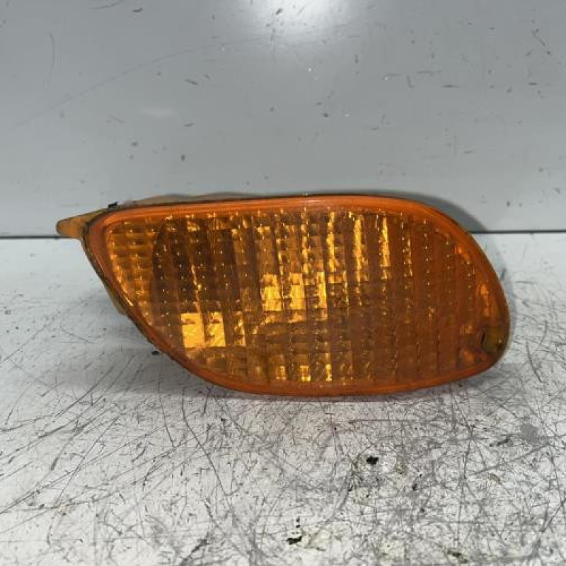 Optique avant secondaire droit (feux)(clignotant) FORD FOCUS 1