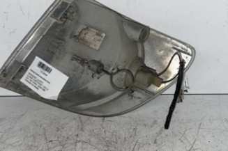 Optique avant secondaire droit (feux)(clignotant) MERCEDES CLASSE V 638