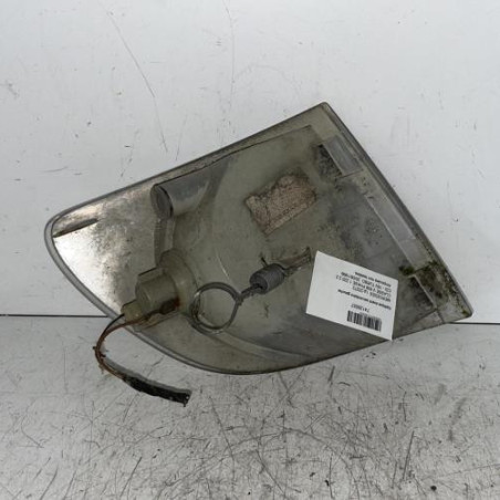 Optique avant secondaire gauche (feux)(clignotant) MERCEDES CLASSE V 638