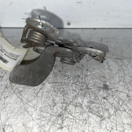 Serrure de capot PEUGEOT 206