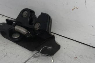 Serrure de coffre PEUGEOT 206