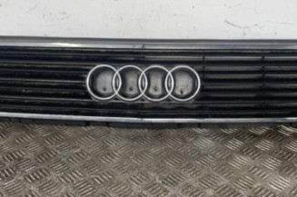 Calandre AUDI 100 2 Photo n°1