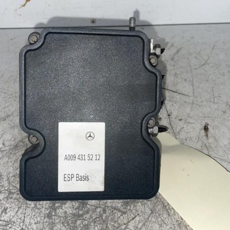 Bloc ABS (freins anti-blocage) MERCEDES CLASSE B 246 Bloc ABS (freins anti-blocage) MERCEDES CLASSE B 246