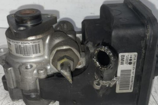 Pompe de direction BMW SERIE 5 E60 Photo n°4
