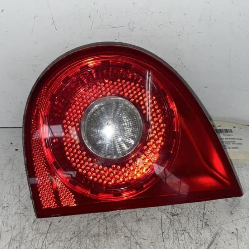 Feu arriere secondaire droit (feux) VOLKSWAGEN GOLF 5