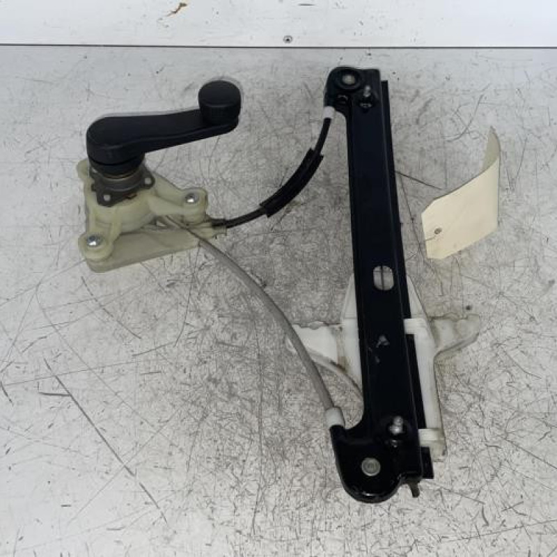 Leve vitre mecanique arriere droit VOLKSWAGEN POLO 5