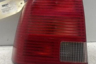 Feu arriere principal gauche (feux) VOLKSWAGEN PASSAT 4 Photo n°1