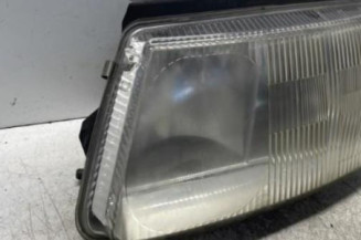 Optique avant principal gauche (feux)(phare) VOLKSWAGEN PASSAT 4 Photo n°3
