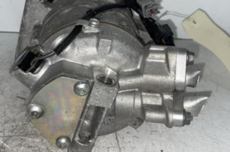 Compresseur clim RENAULT CLIO 4