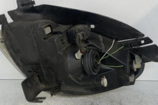Optique avant principal droit (feux)(phare) CITROEN XSARA PICASSO Photo n°1