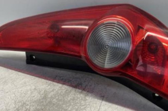Feu arriere principal droit (feux) OPEL AGILA B