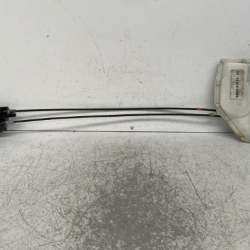 Serrure avant gauche OPEL AGILA B Serrure avant gauche OPEL AGILA B
