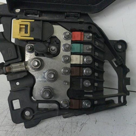Porte fusible CITROEN DS3