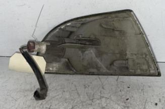 Optique avant secondaire gauche (feux)(clignotant) AUDI A4 1
