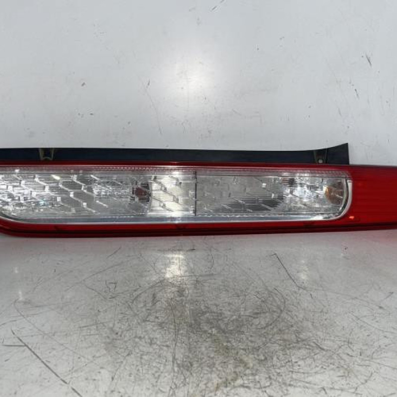 Feu arriere principal droit (feux) FORD FOCUS 2 Feu arriere principal droit (feux) FORD FOCUS 2