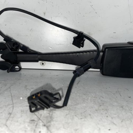 Attache ceinture avant gauche AUDI A4 3