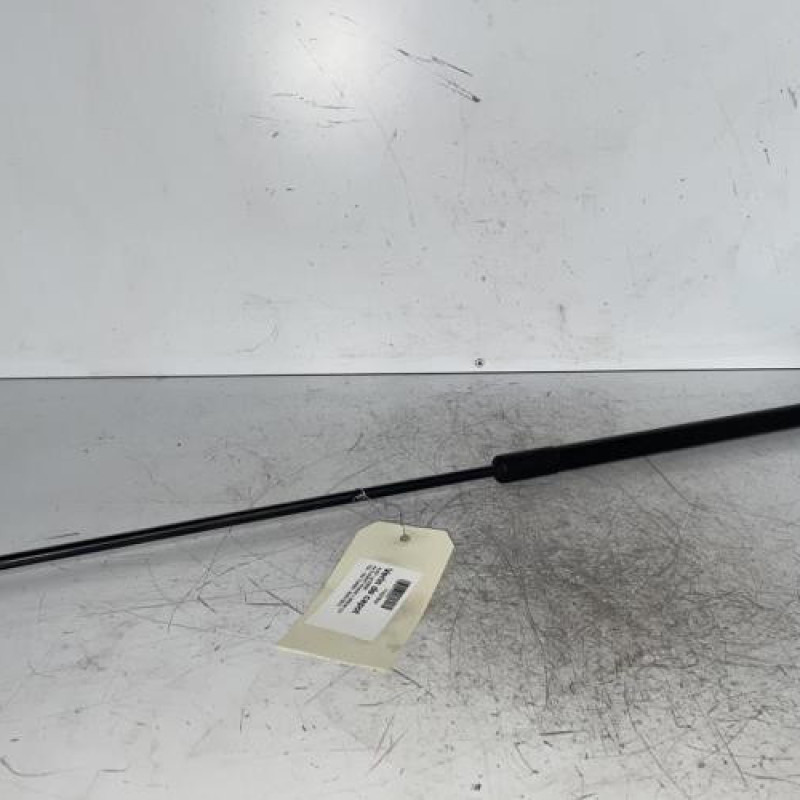 Verin de capot AUDI A4 3 Verin de capot AUDI A4 3