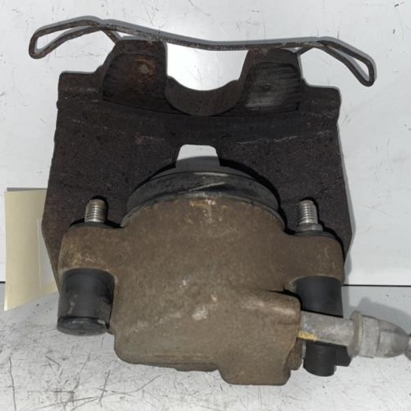 Etrier avant droit (freinage) AUDI A4 3 Etrier avant droit (freinage) AUDI A4 3
