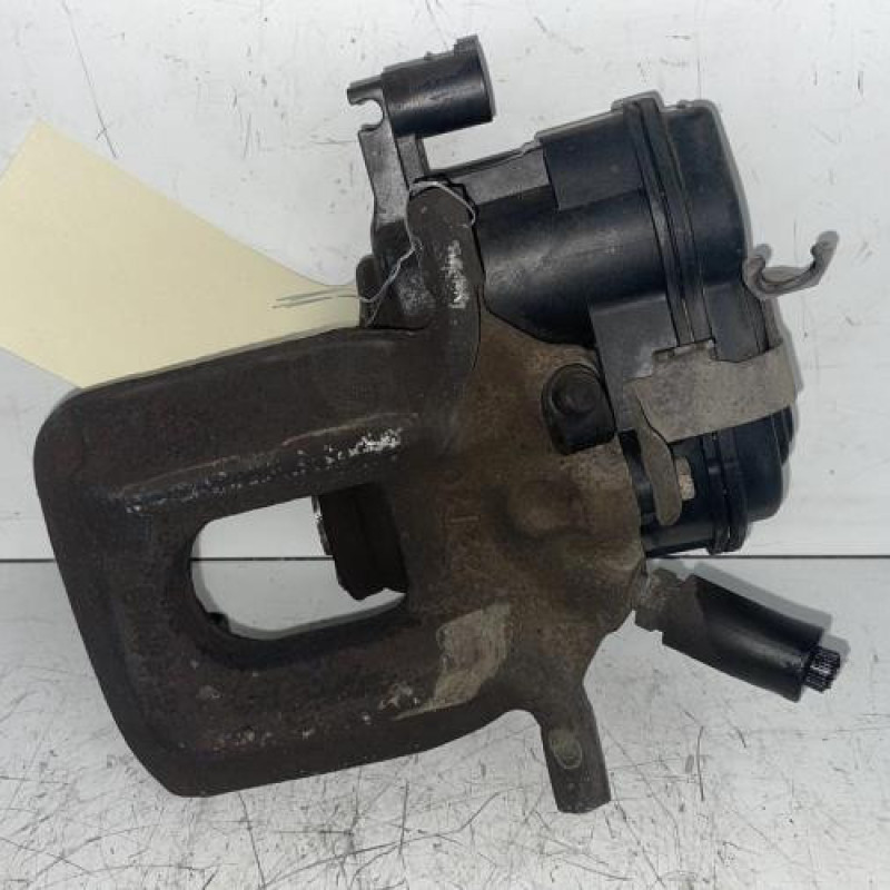 Etrier arriere droit (freinage) BMW X3 F25 Etrier arriere droit (freinage) BMW X3 F25