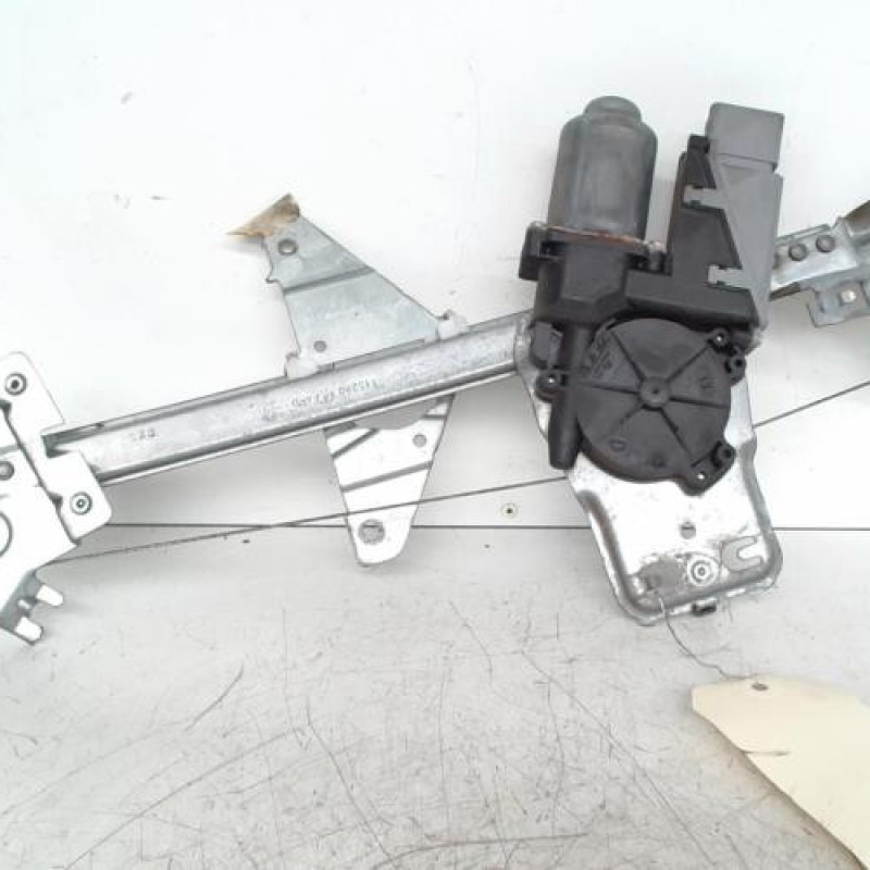 Leve vitre electrique arriere droit PEUGEOT 307