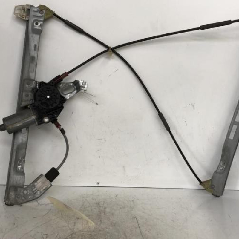Leve vitre electrique avant droit PEUGEOT 206