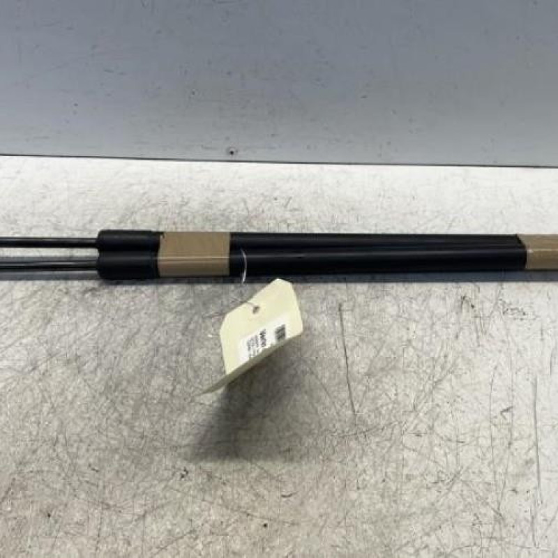 Verin de coffre NISSAN NOTE 1