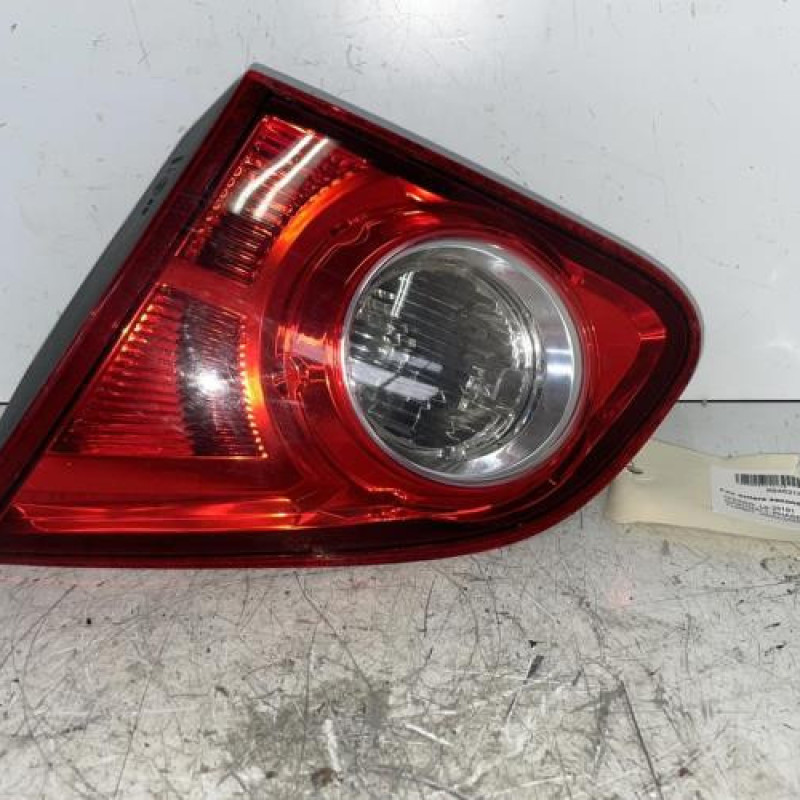 Feu arriere secondaire droit (feux) NISSAN QASHQAI 1