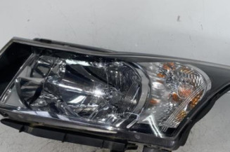 Optique avant principal gauche (feux)(phare) CHEVROLET CRUZE Photo n°1