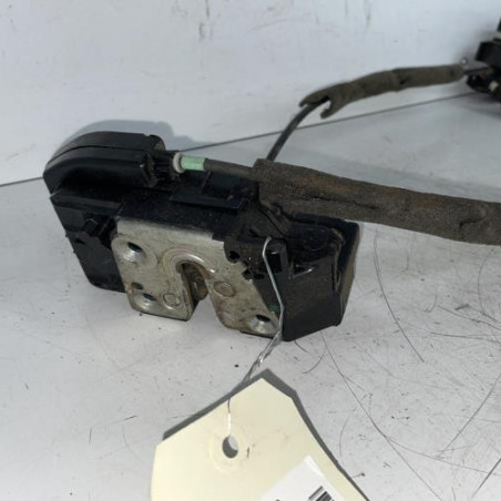 Serrure arriere gauche NISSAN QASHQAI 1