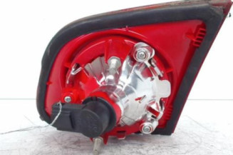 Feu arriere secondaire gauche (feux) VOLKSWAGEN PASSAT 5