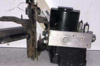 Bloc ABS (freins anti-blocage) TOYOTA YARIS 2