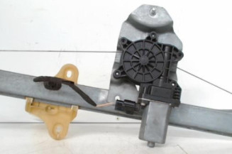 Leve vitre electrique avant droit RENAULT CLIO 4 Photo n°1