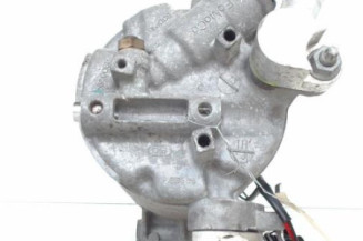 Compresseur clim FORD FIESTA 6 Photo n°4