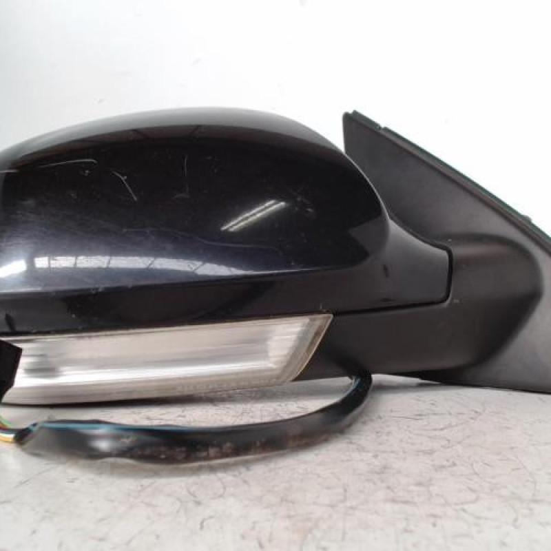 Retroviseur droit VOLKSWAGEN PASSAT 5 Retroviseur droit VOLKSWAGEN PASSAT 5