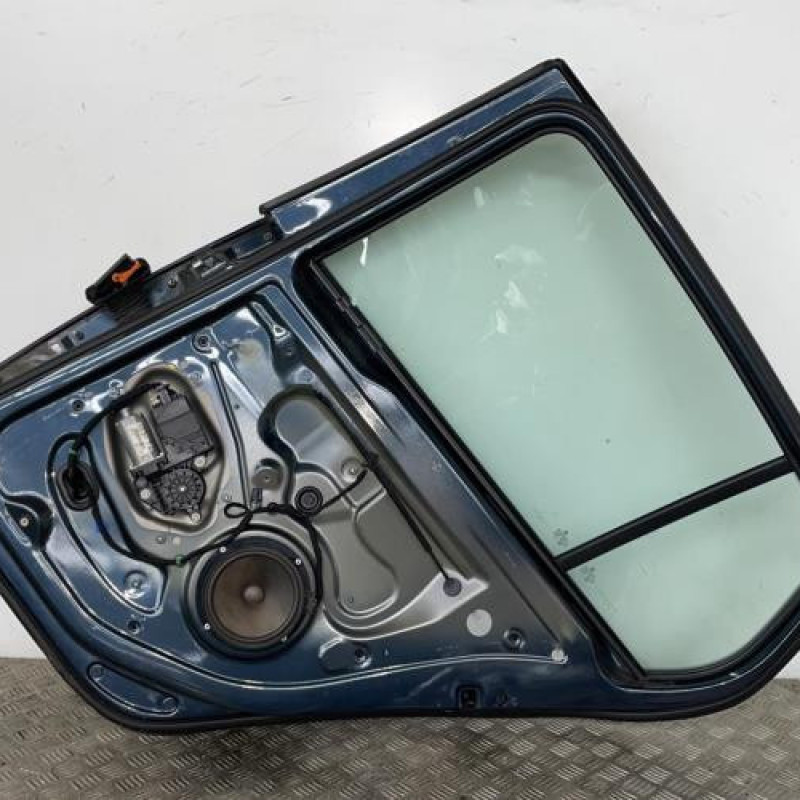 Porte arriere droit VOLKSWAGEN GOLF 5 Porte arriere droit VOLKSWAGEN GOLF 5