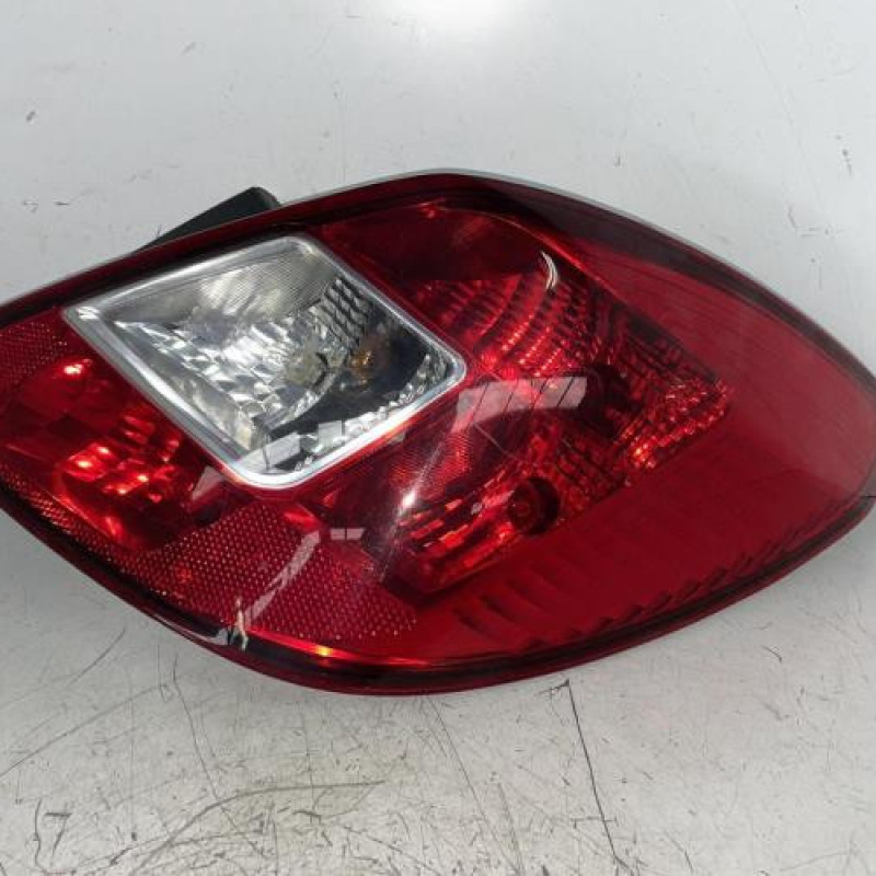 Feu arriere principal droit (feux) OPEL CORSA D