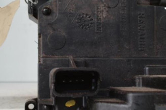 Serrure avant droit RENAULT MEGANE 3