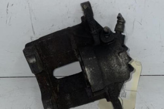 Etrier avant gauche (freinage) PEUGEOT 208 1