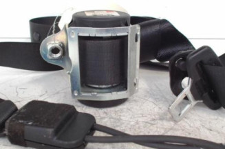 Ceinture avant gauche OPEL CORSA D