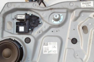 Leve vitre electrique avant droit VOLKSWAGEN TOURAN 2 Photo n°1