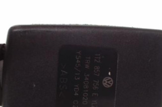 Attache ceinture avant droit VOLKSWAGEN TOURAN 2