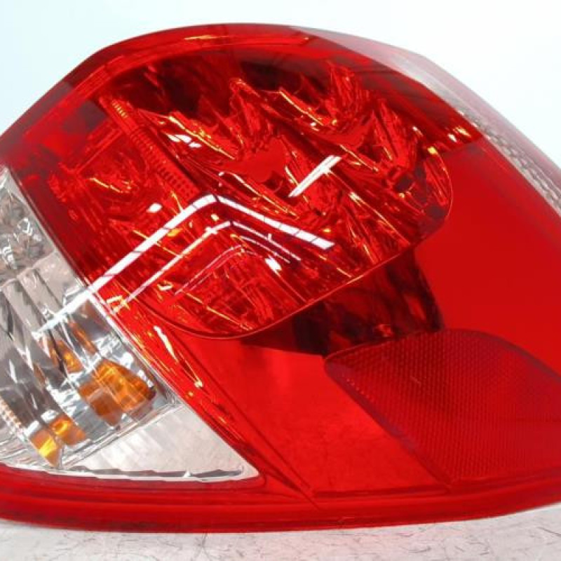 Feu arriere principal droit (feux) TOYOTA RAV4 3