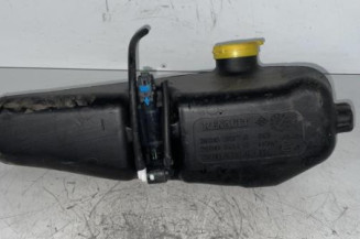 Vase de lave glace DACIA SANDERO 2 Photo n°1