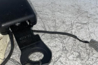 Attache ceinture avant droit DACIA SANDERO 2 Photo n°3