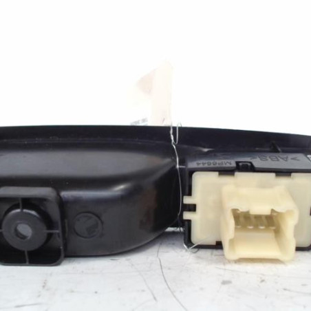 Interrupteur de leve vitre arriere gauche RENAULT CLIO 4